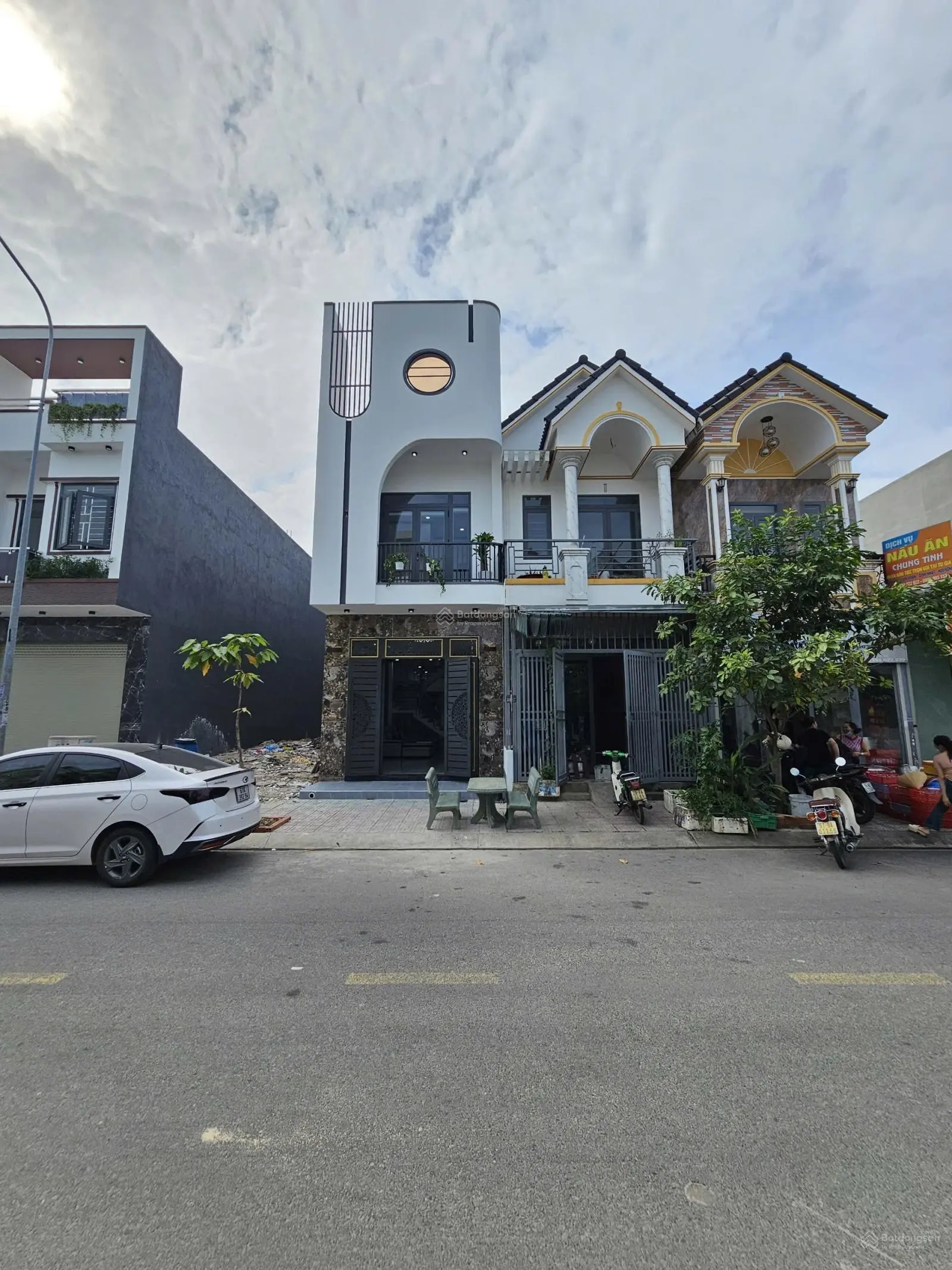 Nhà Mặt Tiền Kinh Doanh: 4Tỷ200_72m2 Nhà 1 Trệt 1 Lầu KDC Phú Hồng Thịnh 8, P.Bình Chuẩn, Thuận An