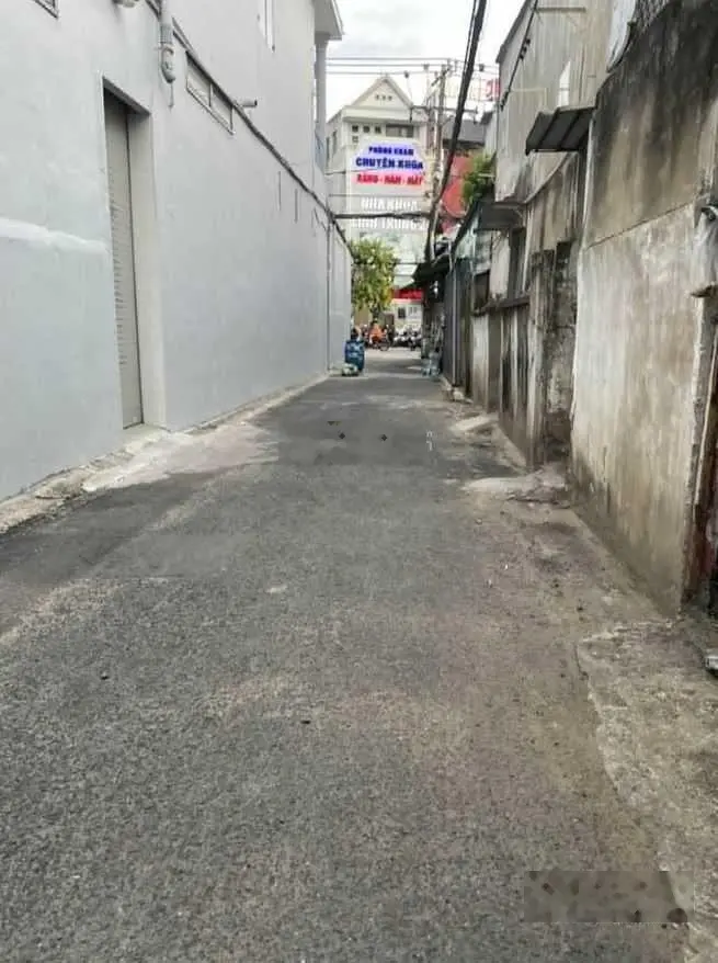 Bán nhà Hoàng Diệu 2, đang cho thuê căn hộ dịch vụ 80m2, kết cấu 5 tầng lầu