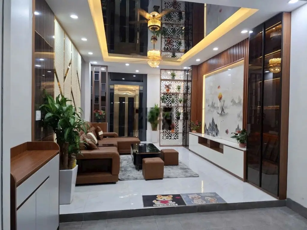 Bán nhà căn góc phố Thể Giao, Hai Bà Trưng 42m2 x 6 THANG MÁY full đồ