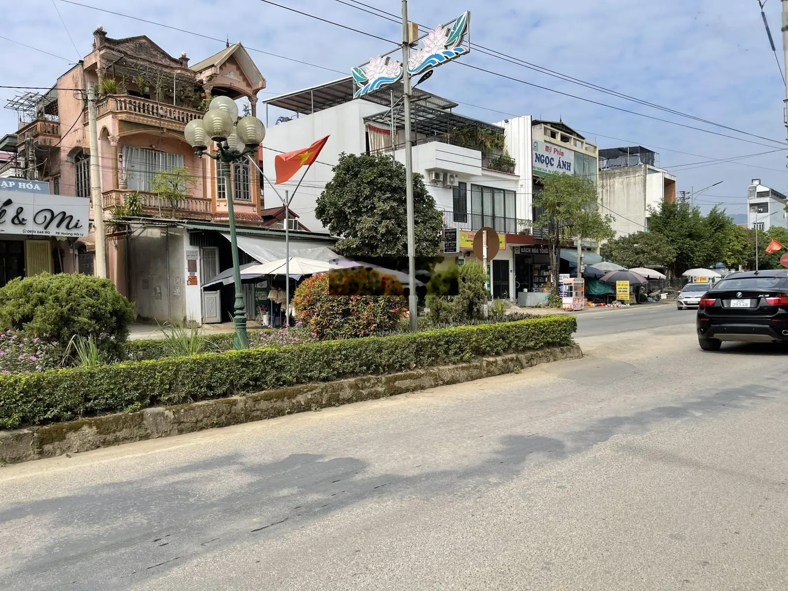 Bán đất đường đôi phạm văn đồng thị trấn lương sơn hoà bình