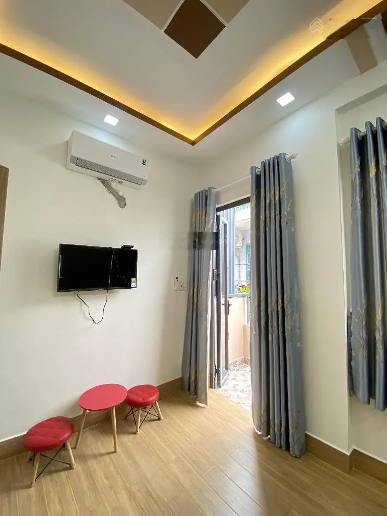 Bán nhà Vĩnh Khánh Quận 4 - 2 tỷ nhỉnh - 3 Tầng - nhà mới full nội thất