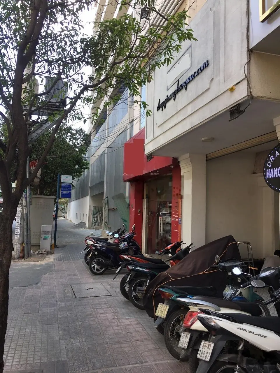 Nhà mặt tiền kinh doanh hồ văn huê dt 82,8m2 4x20,2m nở hậu 4,2 m. p.9 quận phú nhuận