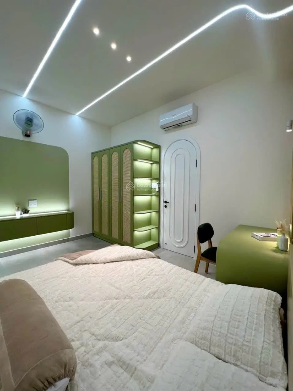 Cô chú Tám bán căn nhà Lê Đại Hành, P11, Quận11 giá 2tỷ480 sổ hồng riêng 58,8m2(4,2*14) hẻm 5m rộng