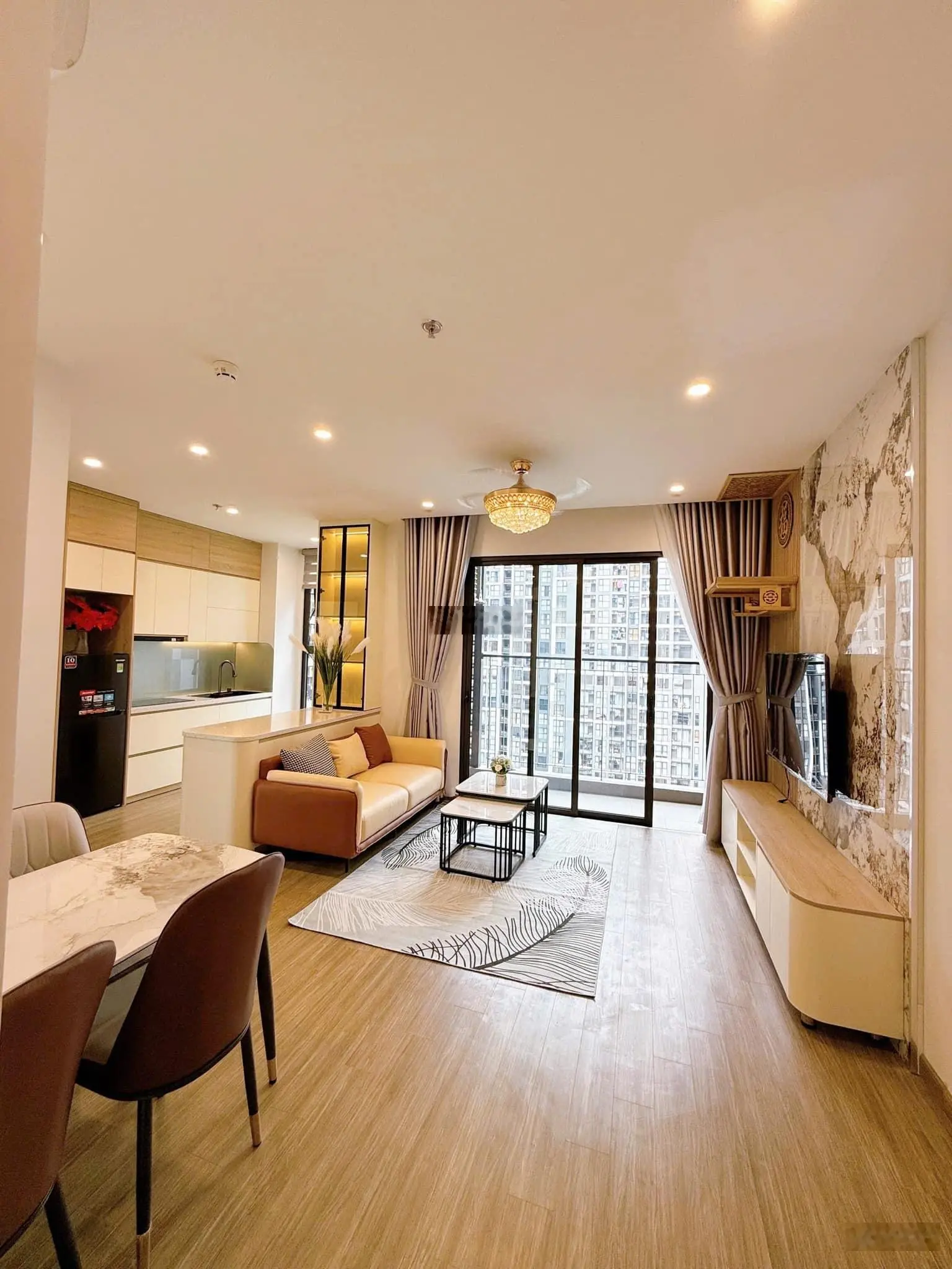 Bán nhanh căn hộ 2PN + 1 góc The Pavilion diện tích 70 chỉ với 3,55 tỷ Tại Vinhomes Ocean Park 1