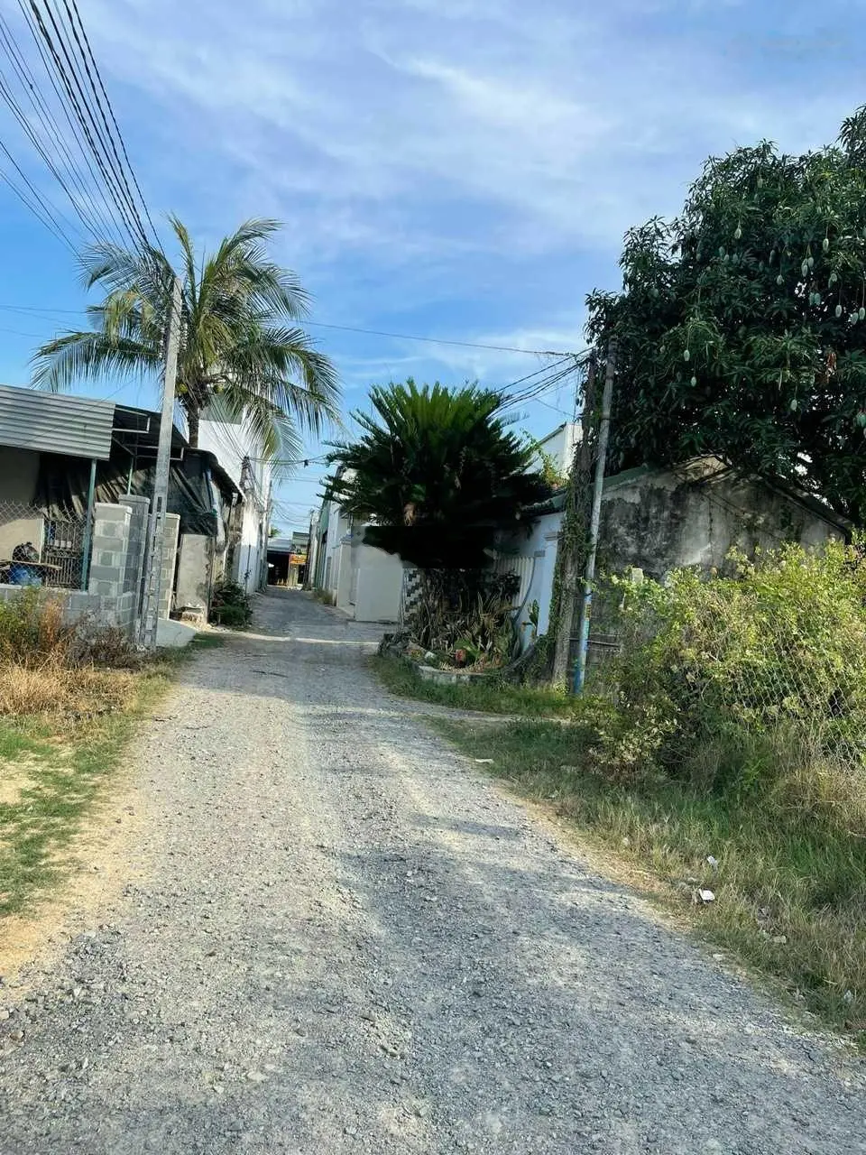 Duy nhất 1 lô 2 mặt tiền, cách chợ Mĩ Ca 200m, đường ô tô, có thổ, giá rẻ nhất khu vực