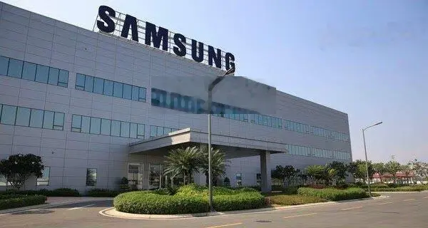 Bán lô đất đẹp 180m2 ngang 5m đường nhựa 8m thích hợp xây dựng căn hộ dịch vụ