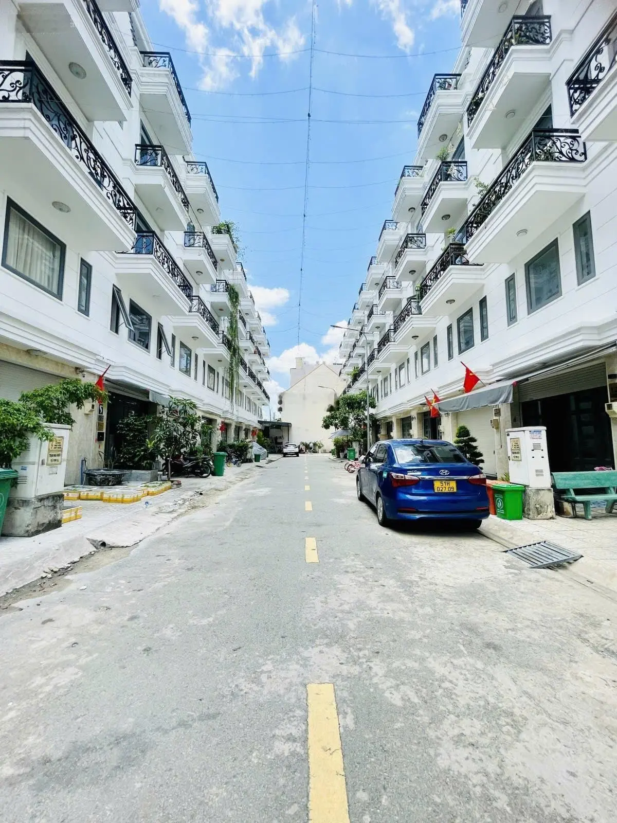 BÁN NHÀ THẠNH XUÂN QUẬN 12 KHU ĐỒNG BỘ CAO CẤP CÓ BẢO VỆ