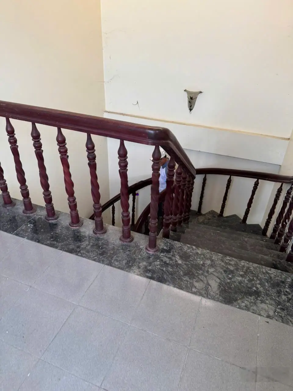 Bán Đất Tặng Nhà Tầng Mặt Tiền Hùng Vương, diện tích khủng phù hợp xây khách sạn
