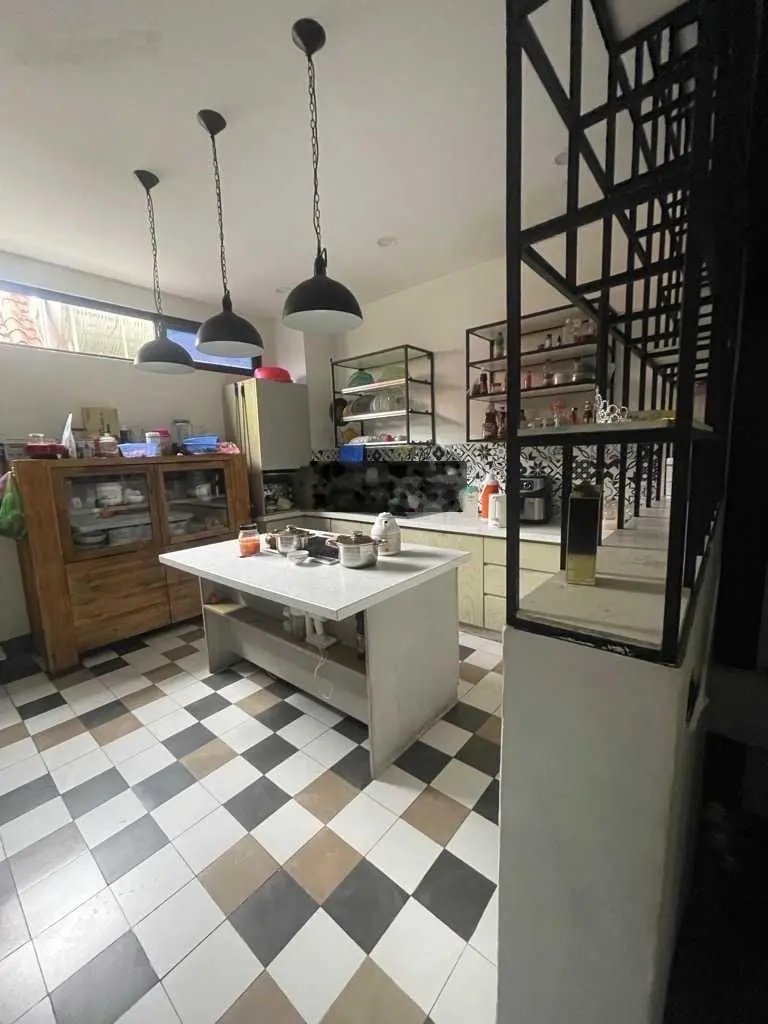 Bán biệt thự liền kề khu 96B Nguyễn Huy Tưởng, Thanh Xuân 5 tầng thang máy 26 tỷ 500