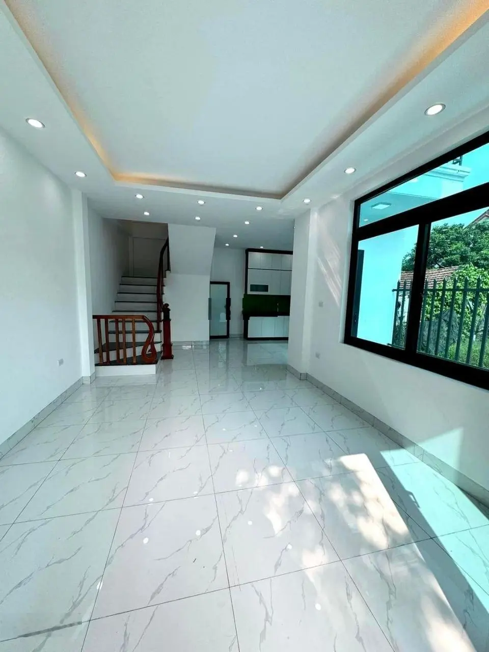 Bán nhà đơn lập 57m2x3T, oto đỗ, 10 phút Penika Tố Hữu