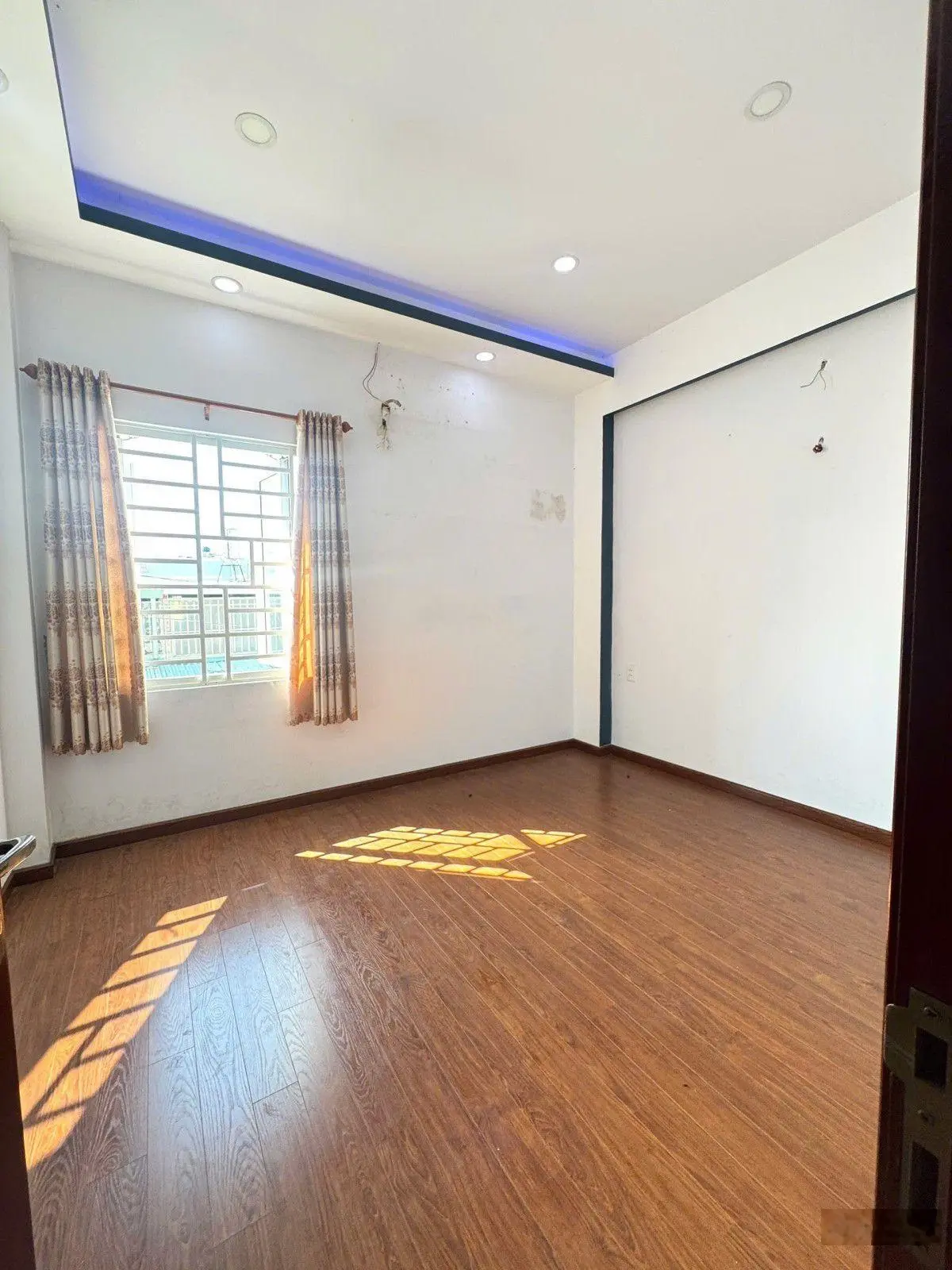 Trần Thị Hè Quận 12 - 3 tầng 65m2 4x16 - Hẻm xe hơi 5m - Chỉ 4,65 tỷ
