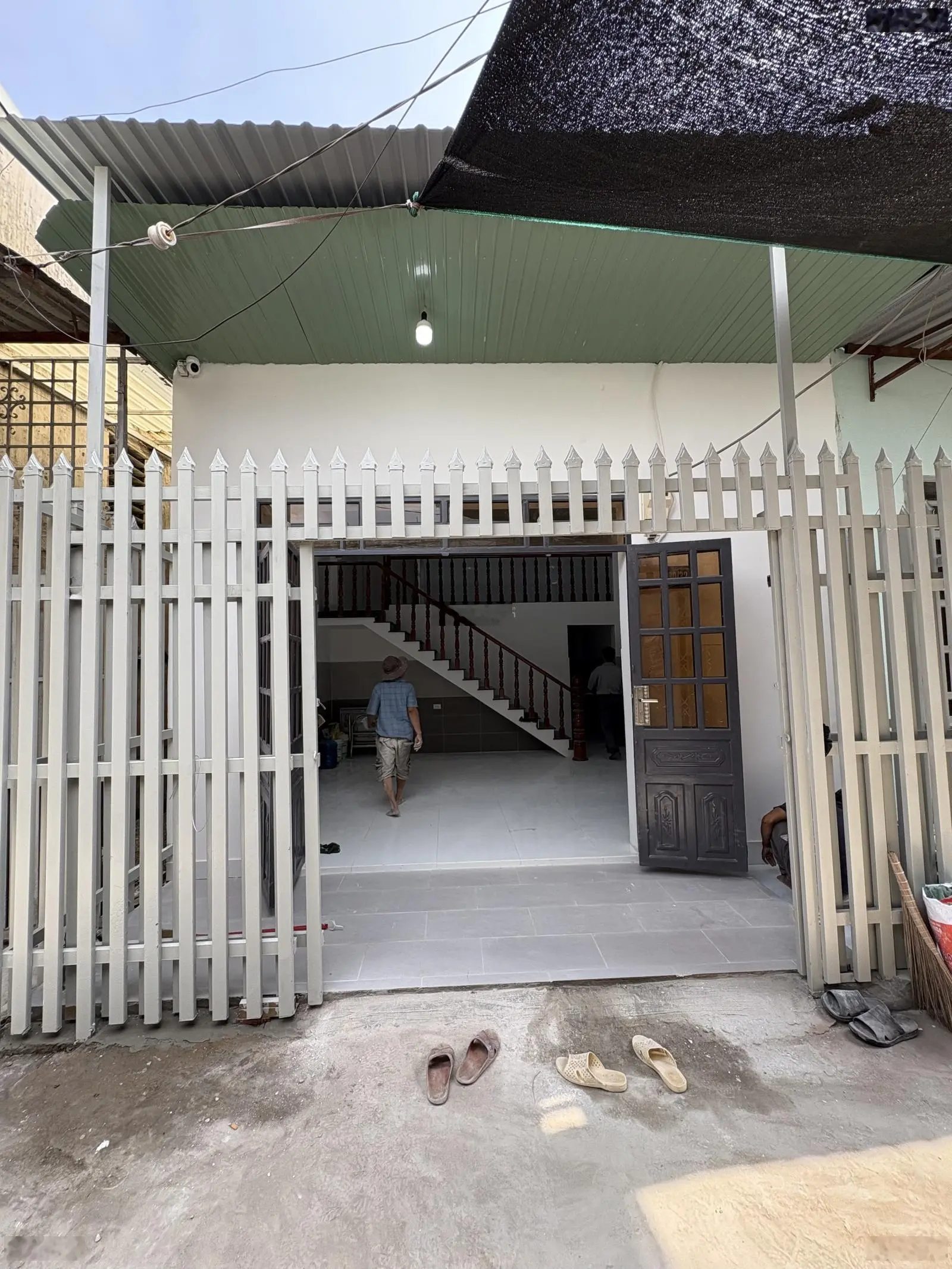 Nhà Trệt Lửng Gần Vincom Dĩ An. Bao Gồm 2 Phòng Ngủ- 2 WC. DT: 56.6M2. Đường 4M. Giá: 2.5 Tỷ TL