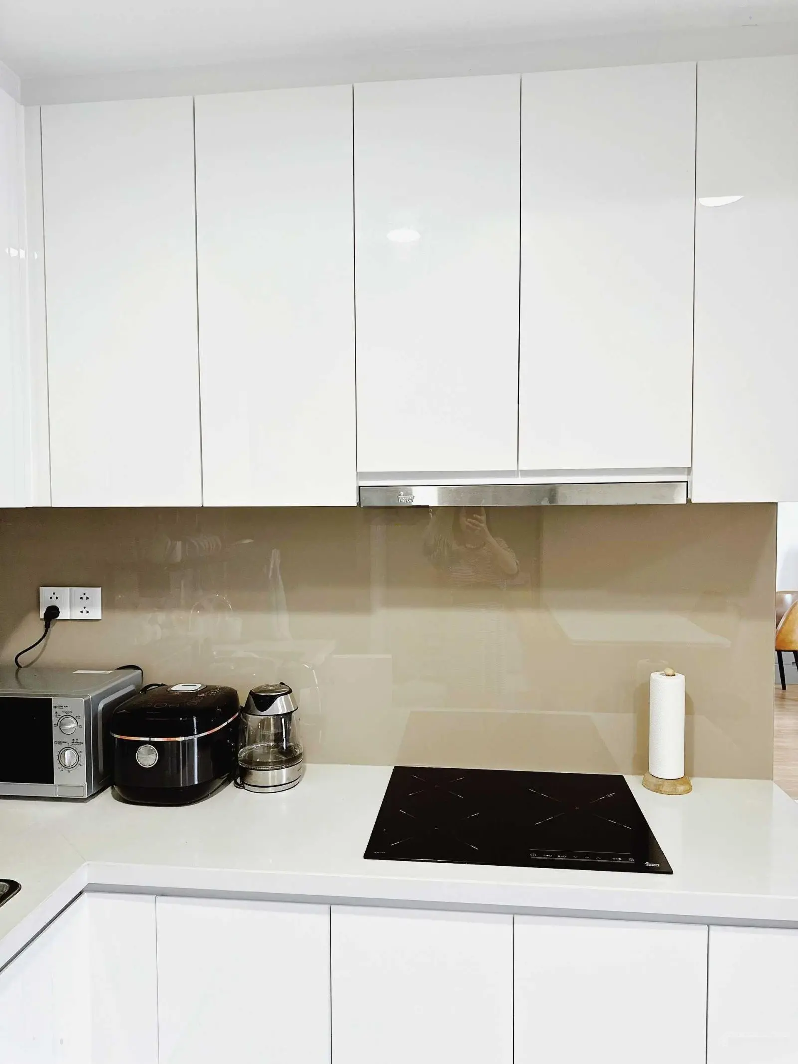 Cần bán 2PN Masteri An Phú, 5.3 tỷ bao phí, full nội thất đẹp, lầu cao mát mẻ LH: 0339 446 ***