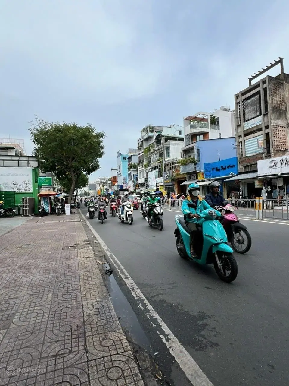 Bán nhà mặt tiền 148 Trần Quốc Thảo, P7, Quận 3. DT: 4,8x22m. DT: 3 lầu. HĐT 900tr/năm. Giá 28 tỷ
