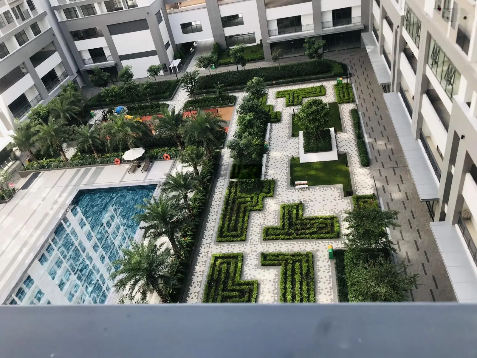BÁN CH Q7 BOULEVARD 2PN2WC GIÁ 2,4 TỶ. CÓ CHUYÊN VIÊN HỖ TRỢ NHIỆT TÌNH. Call 0706 679 ***