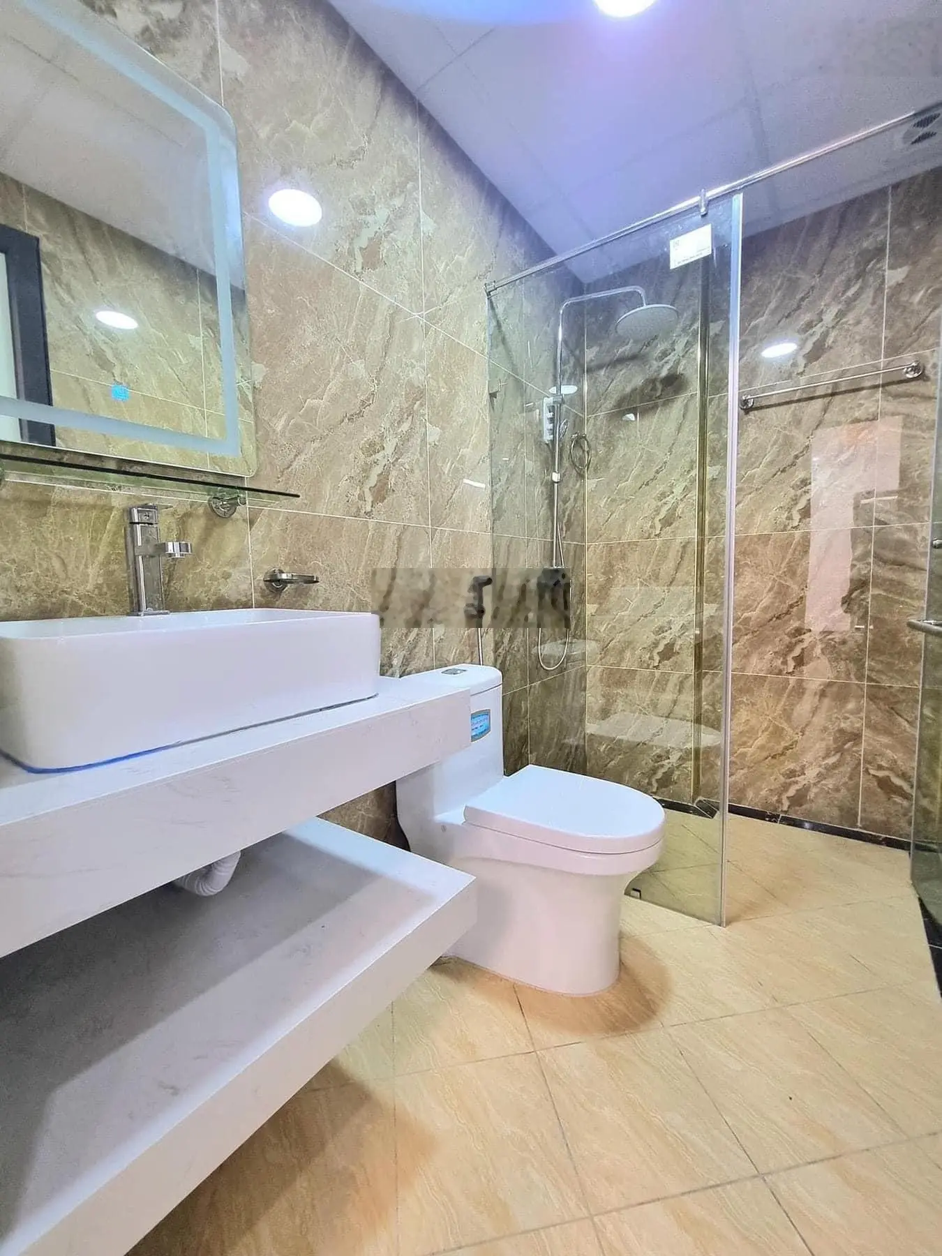 5.68 tỷ - 30m2 - 5 tầng mới - Đại La - HBT - HN