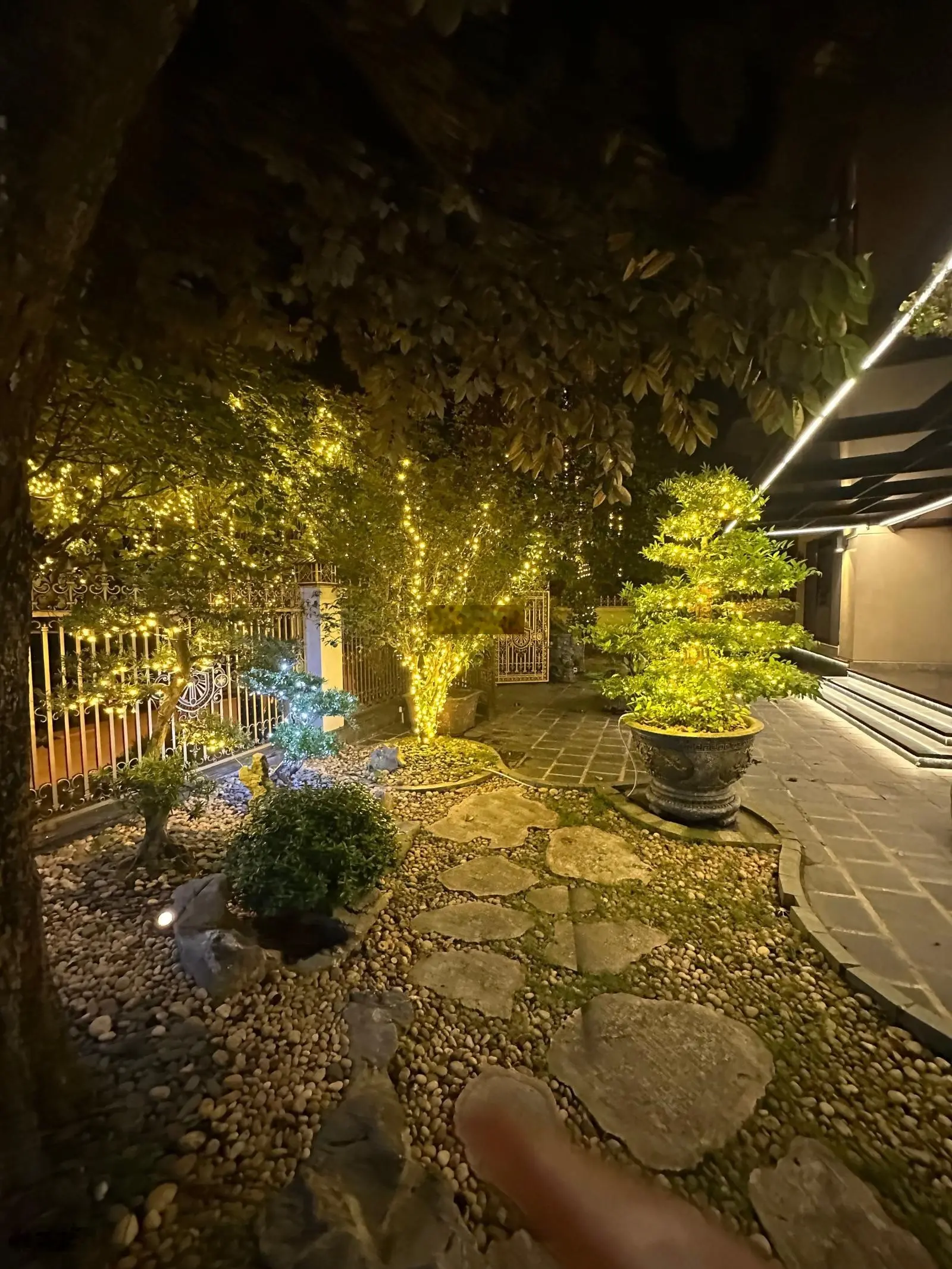Bán biệt thự vườn siêu vip 400m2 lô góc siêu đẹp - siêu sang - siêu chất tại Sunny Garden giá: 45tỷ