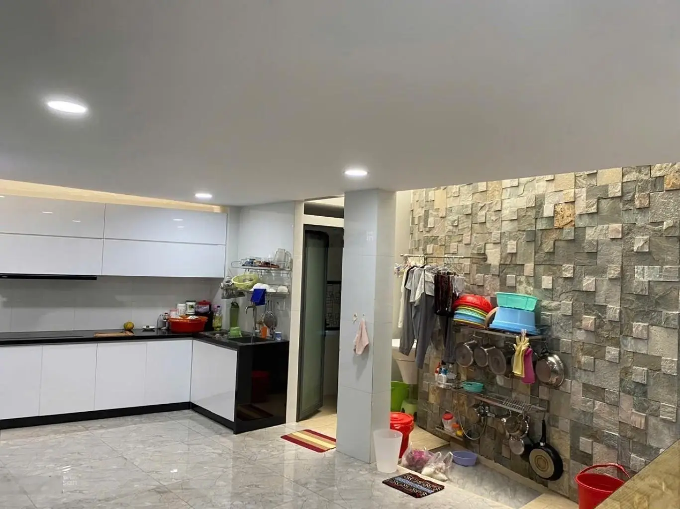 Bán nhà mặt tiền, 2 căn liền kề, Lề 5m, 12 PN, 9WC, sổ hồng riêng, Bình Thới, Quận 11