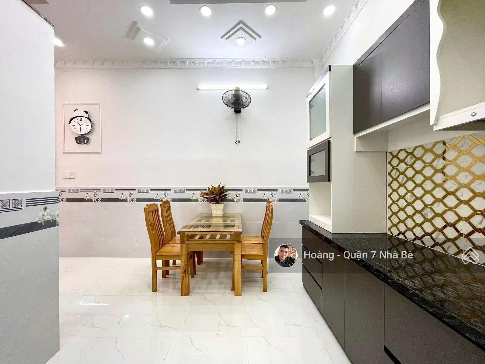Nhà Phố Hẻm Xe Hơi Đường Huỳnh Tấn Phát-DT4.3x11m 1Trệt 2Lầu 4PN 3WC - Cách Q7 tầm 1,5km