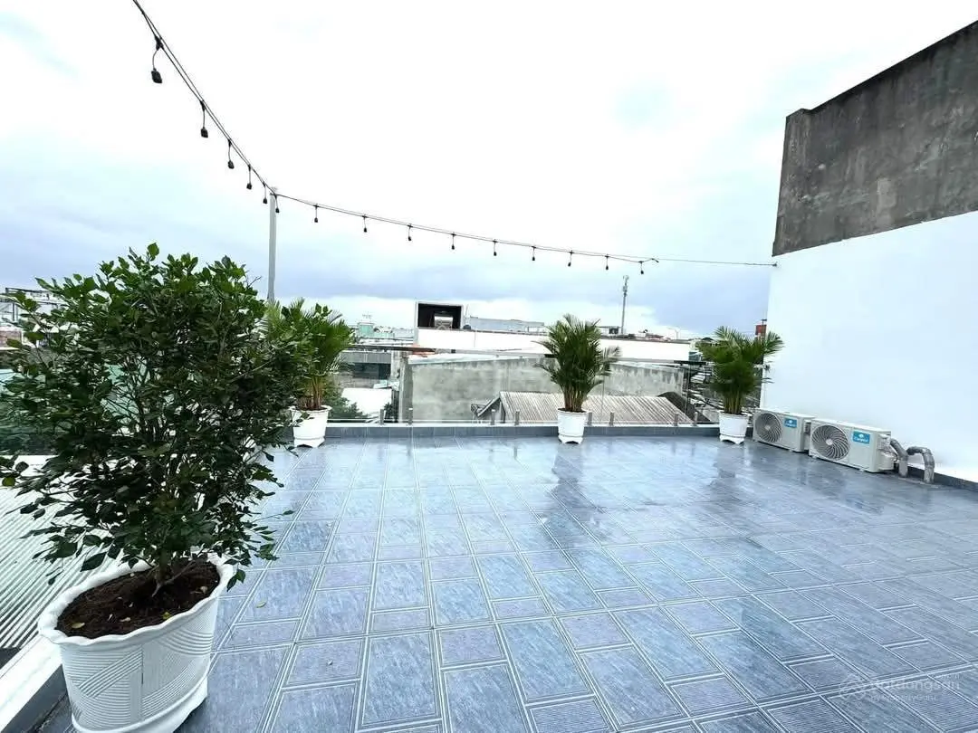 Bán gấp nhà đẹp gần chợ Bình Chánh, 1,54tỷ/70m2, 1 trệt 1 lầu, sổ sách đầy đủ