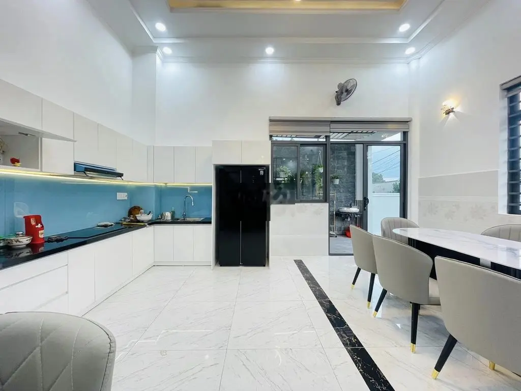 Biệt thự vườn 2 mặt tiền mới xây dựng xong, 1 trệt 1 lầu, 8.660 tỷ