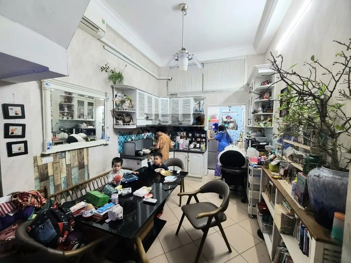 Phân lô Phương Mai-Đống Đa,ôtô tránh, gần bv Việt Pháp, Bạch Mai..50m, 4 tầng, 4p ngủ. 15tỷ