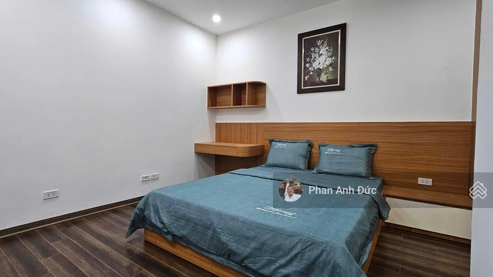 Bán Căn Hộ CCCC D11 Sunrise Building - 90 Trần Thái Tông , Nội Thất Cao Cấp , Tầng Đẹp, Hướng Mát