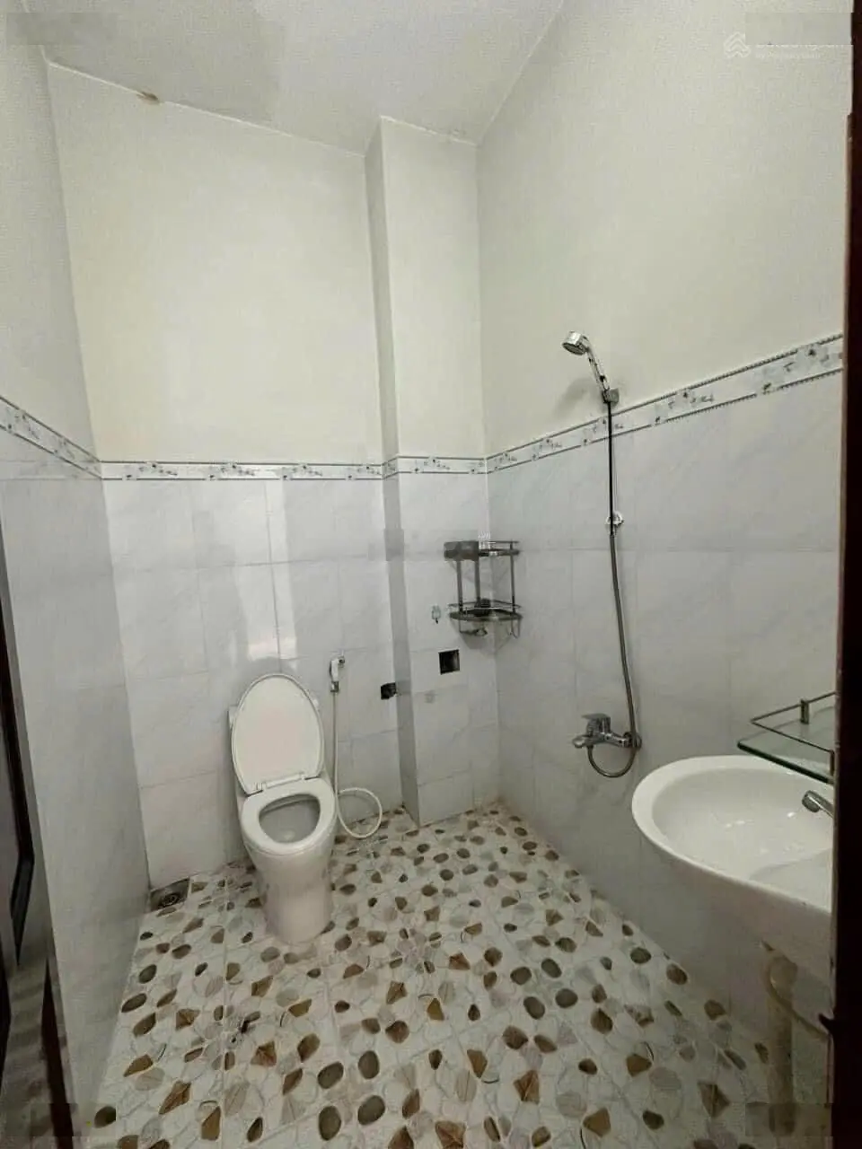 Bán nhà lầu mặt tiền đường Nhựa - KDC Hùng Vương - TP Phan Thiết