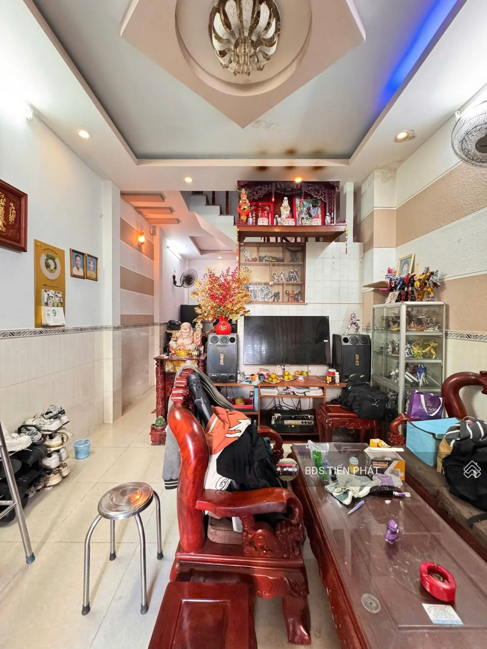 Nhà bán hẻm 1/ đường Đất Mới, DT: 4m x 12m. Kết cấu: trệt, 2 lầu, 4 PN. Nhà đẹp, Giá: 4.45 tỷ.