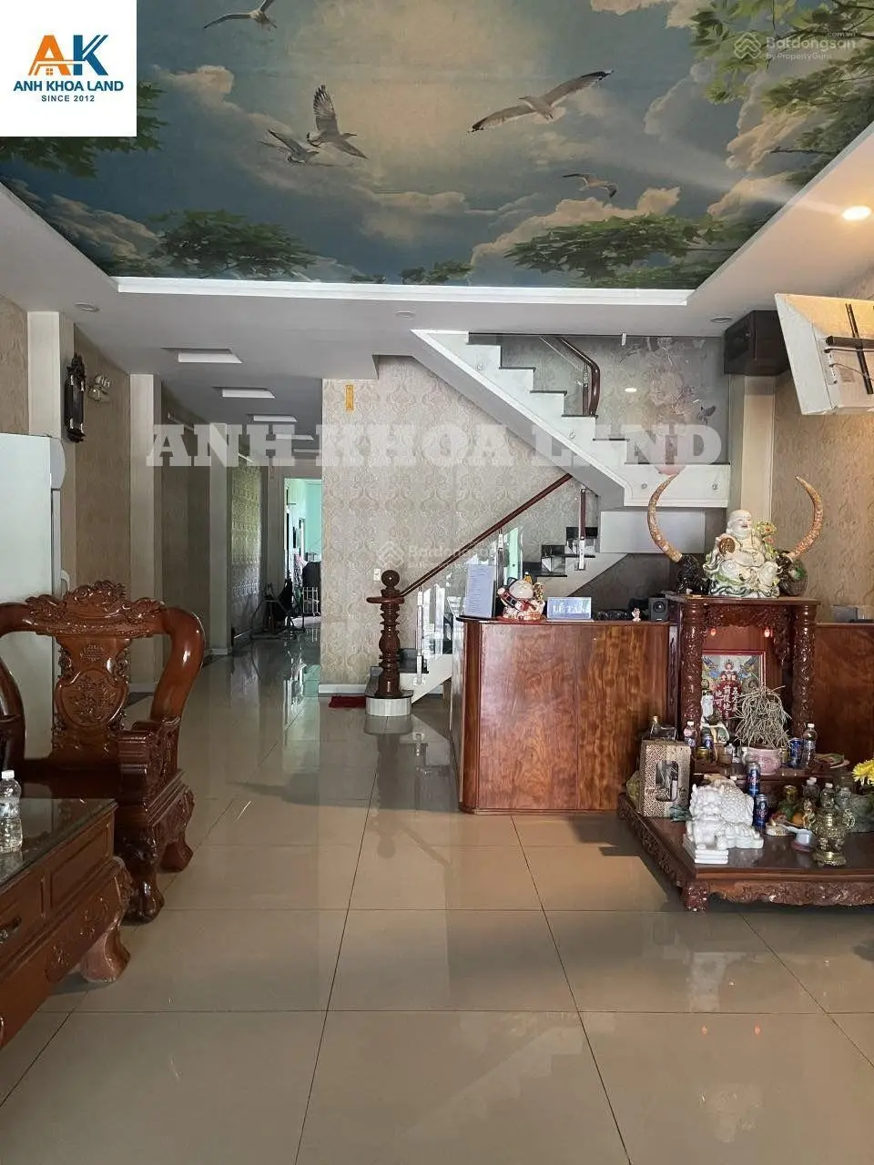 Bán khách sạn 16 phòng diện tích lớn, đang kinh doanh mặt tiền đường Nguyễn Duy Trinh, TP Thủ Đức