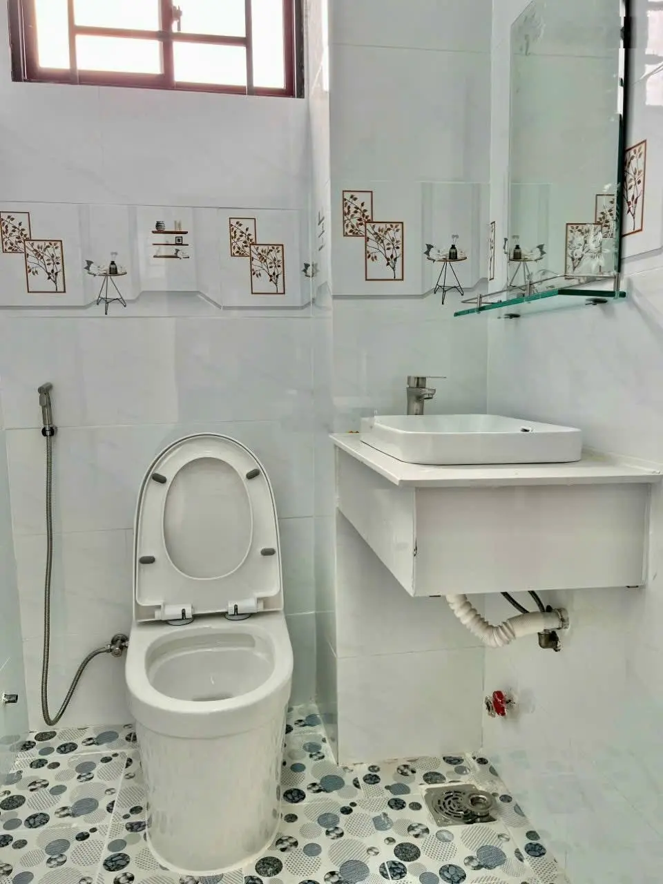 Bán nhanh căn nhà đ.nguyễn thị minh khai phường 5 quận 3, giá 3tỷ2, dt 70m2, lh 0896465262