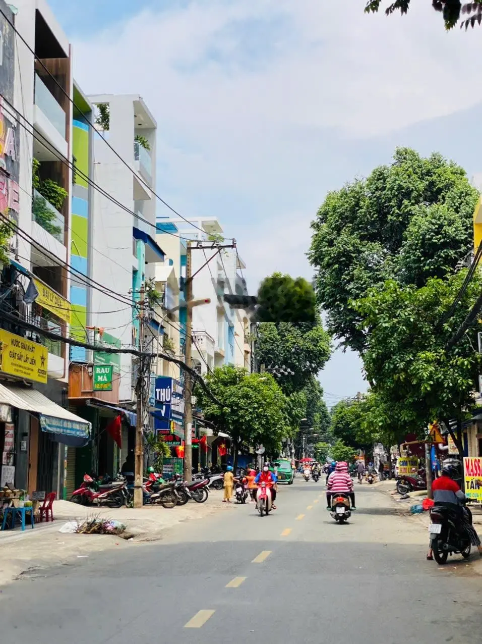 Bán nhà mặt tiền Huỳnh Đình Hai P14 Bình Thạnh, Chợ Bà Chiểu, DT 3,9x20m, 4 tầng Giá bán 16,5 tỷ TL