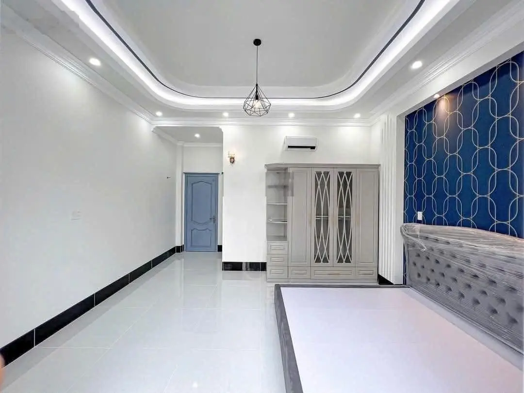 Bán nhà Phong Phú 70m2 1ty4 KDC văn minh, đầy đủ tiện ích. Cho thuê 7tr/ tháng