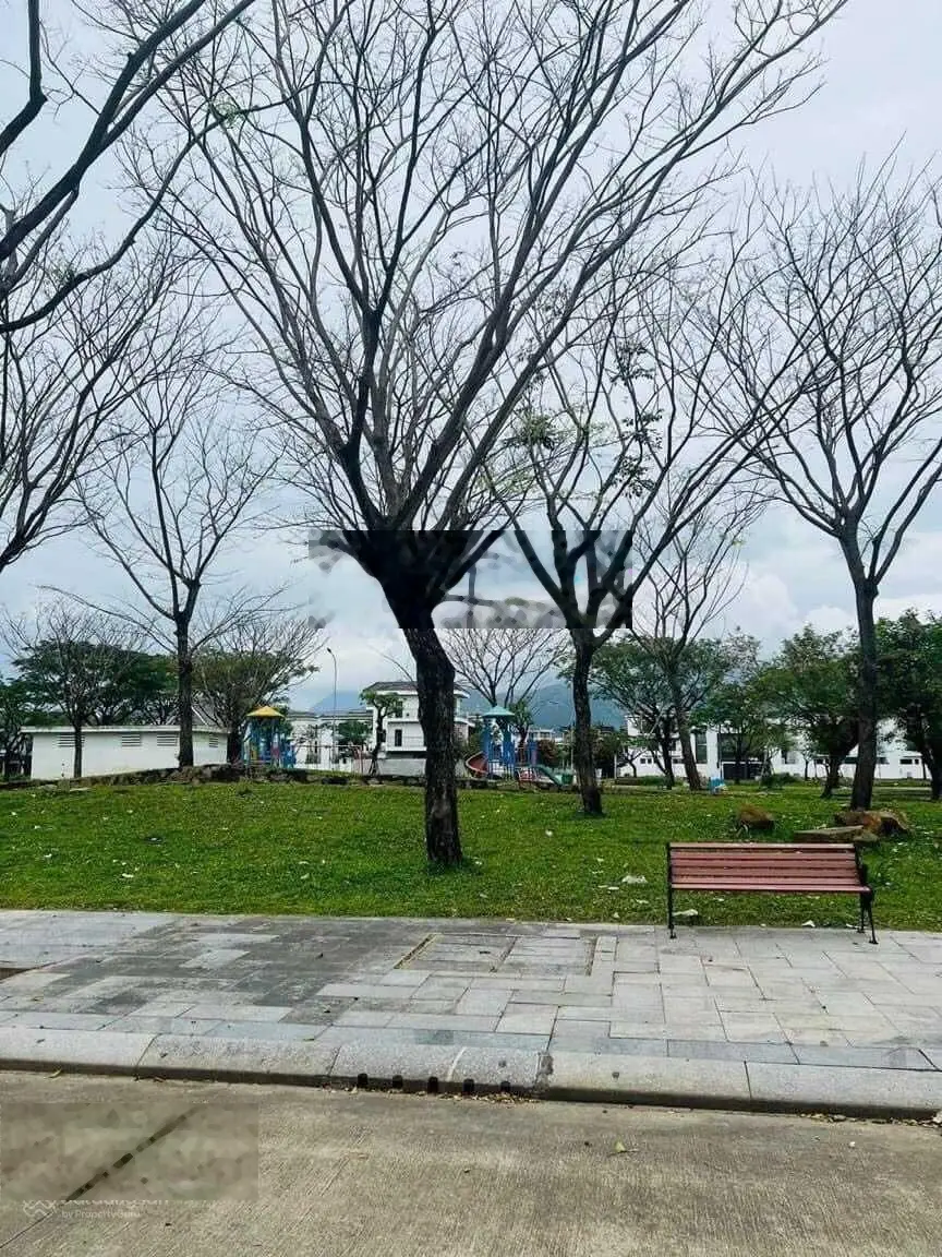 Đất Golden Hill , Đường 10,5m , sổ đỏ Liên Chiểu . giá chỉ 2 tỷ 700
