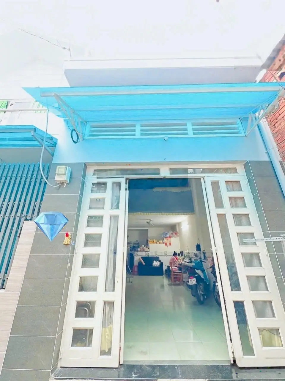 Gấp! bán nhà đường số 12 gần aeon tân phú, hẻm xe hơi, gần chợ, 44m2 công nhận đủ. giá tốt.