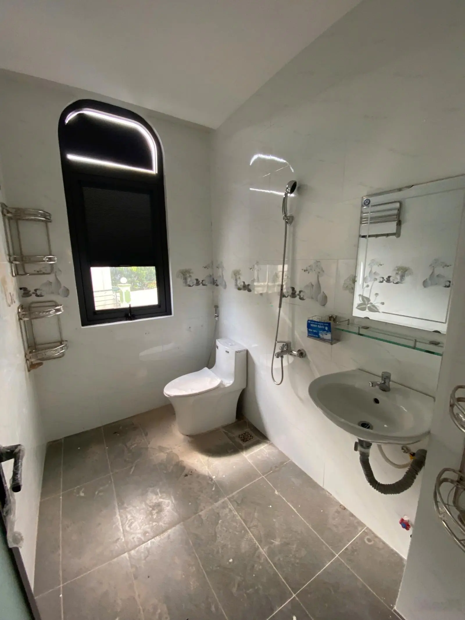 Nhà mới xây hẻm Tân An, Phước Hải, Nha Trang. - DT: 40m2 nhà 1 trệt 1 lầu
