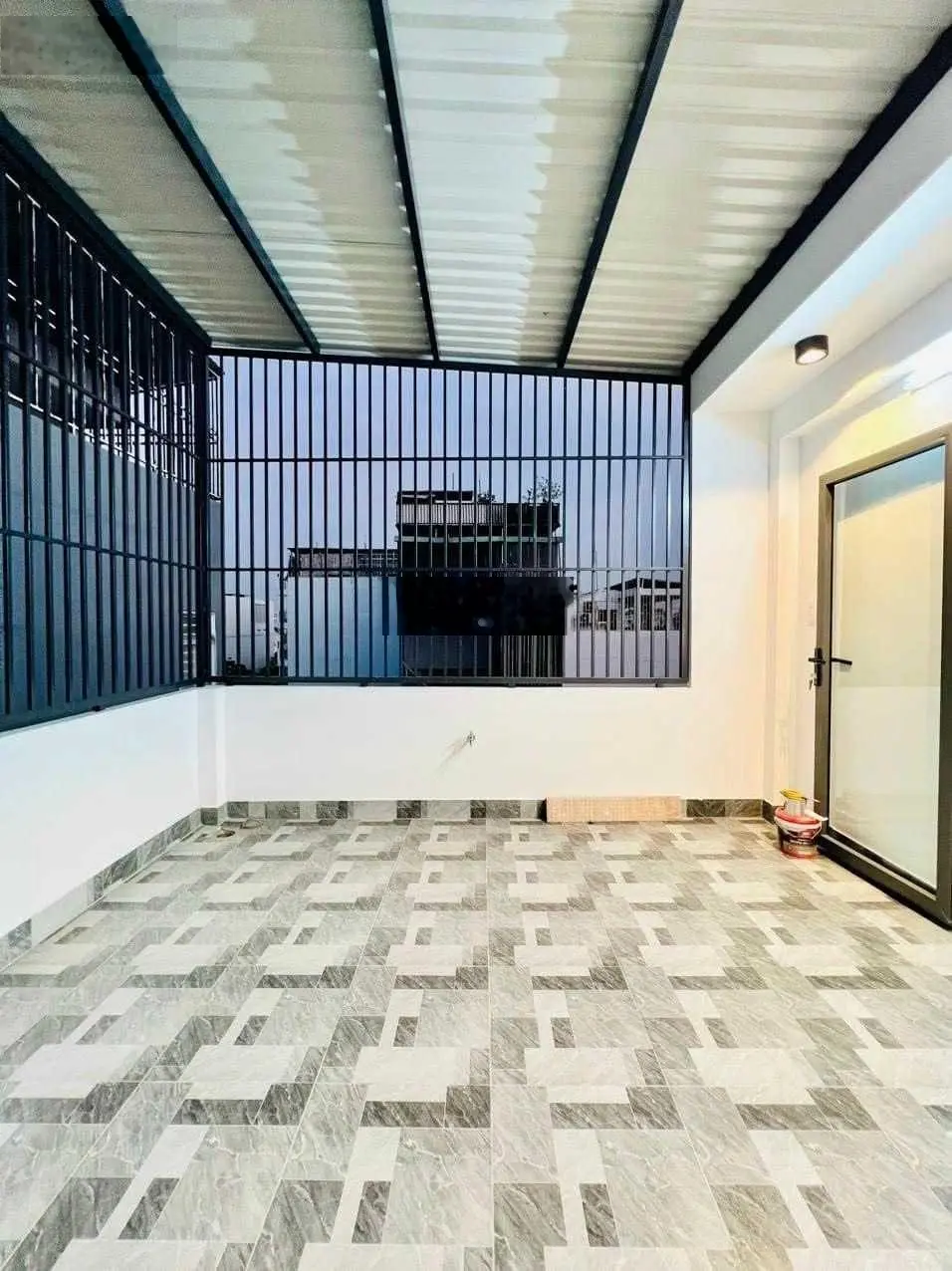 Cần tiền bán nhà gấp tại Lãnh Bình Thăng, Phường 8 Quận 11
