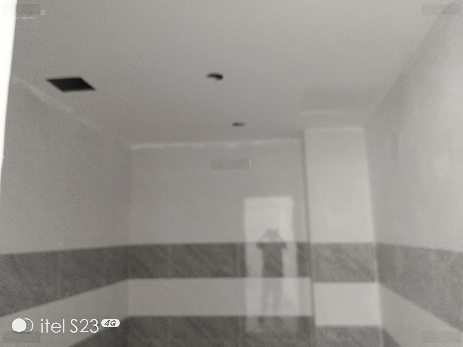Siêu siêu rẻ- vài bước chan da phố - mua sắm - tiện ích đầy đủ - gần chợ trường học -siêu thị