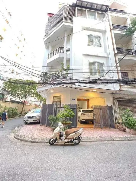 Cần bán nhà lô góc, phân lô, kinh doanh, ôtô tránh, phố Kim Mã Q. Ba Đình DT 70m2 X 5T, MT 5m 23 tỷ
