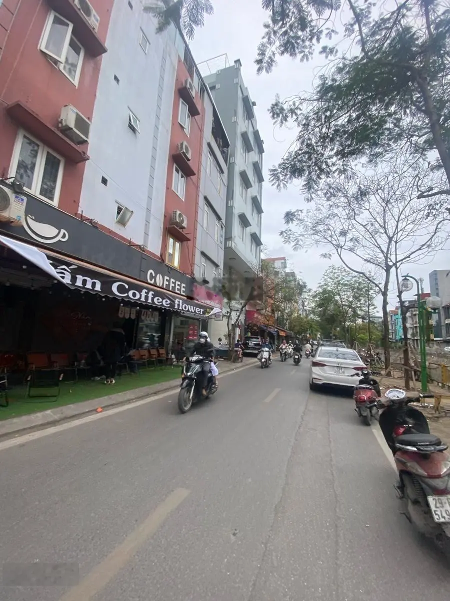 Mặt phố quận hoàng mai 30m 5 tầng giá 10.5 tỷ kinh doanh tấp nập 6 ngủ sđcc giao dịch nhanh