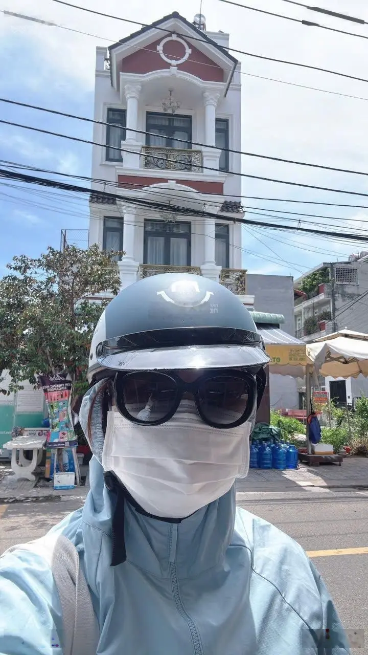 Bán Nhà Mặt tiền Nguyễn Duy Trinh, 7,7 tỷ, 61,1m2,sát vách Global City