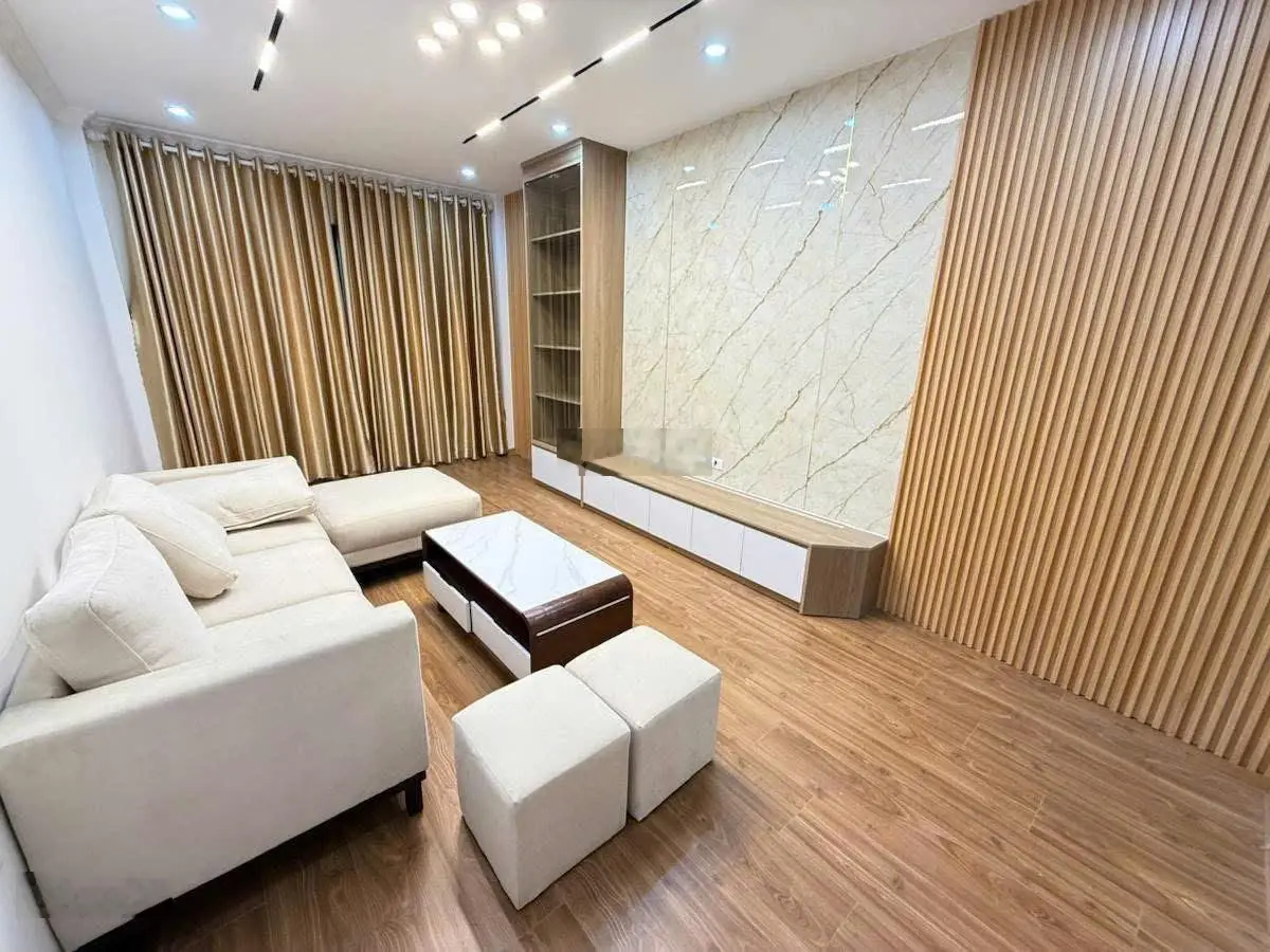 Bán nhà xuân phương - ô tô - thang máy - ngõ thông - giá 7.9 tỷ không lỗi phong thuỷ