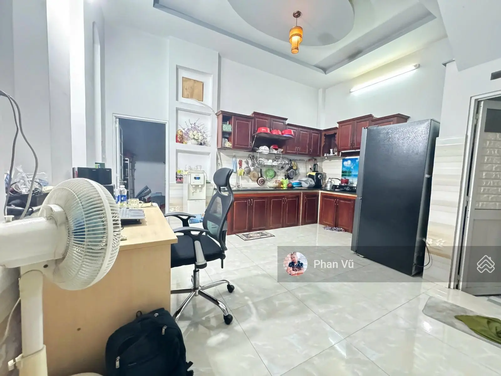 Nhà 3P ngủ, Đ. Phạm Ngũ Lão, sát trường Lê Quý Đôn, TTHC Dĩ An. LH: 0909.290.286