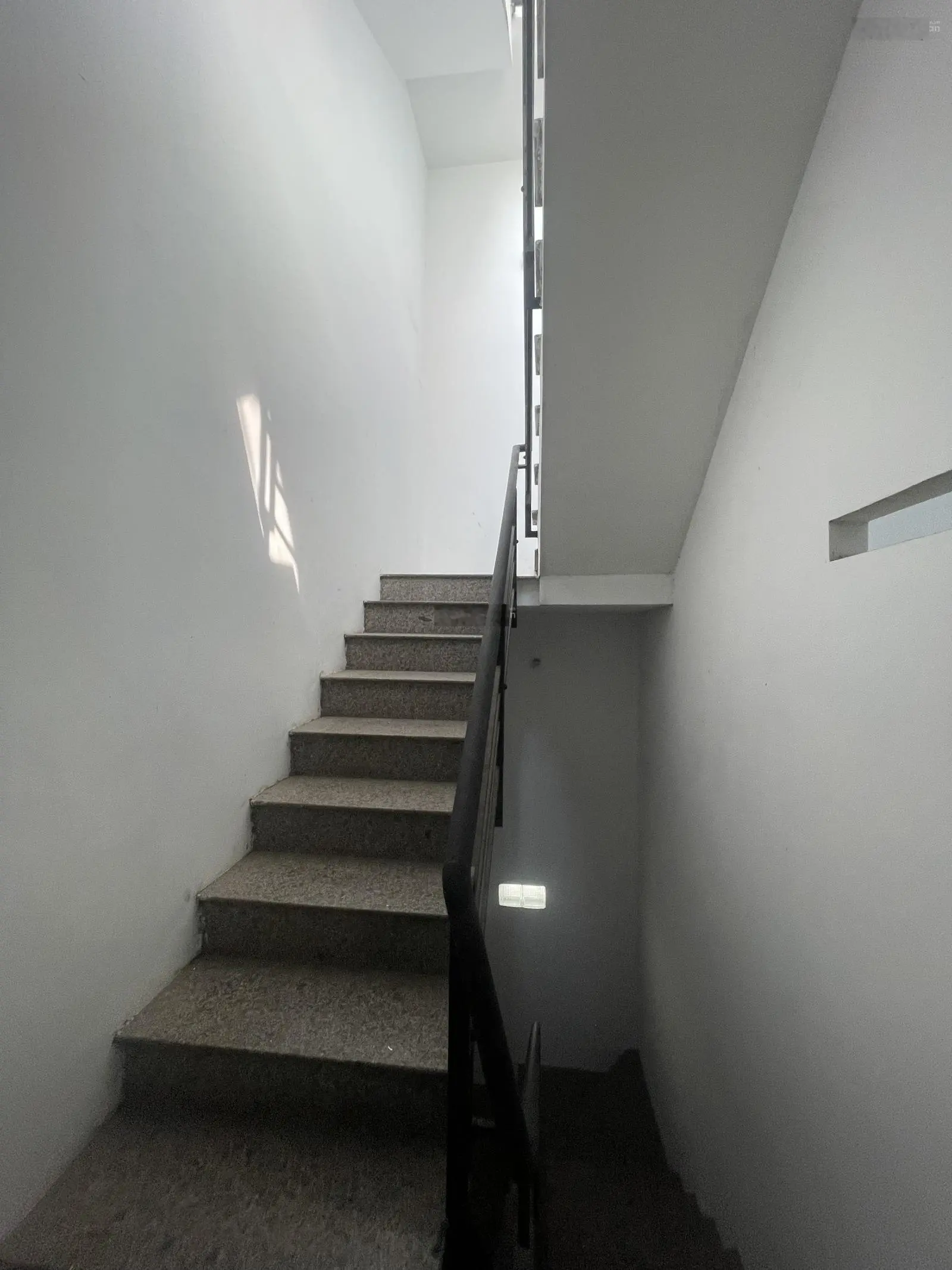 Bán nhà trọ diện tích 90m2, 1 trệt 2 lầu 1 tum phường Dĩ An, TP Dĩ An