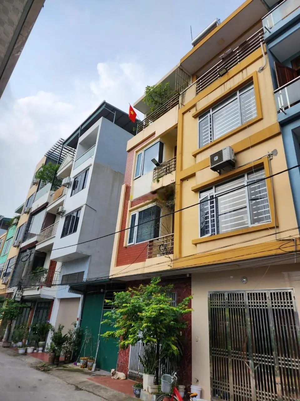 Bán nhà 4 tầng sổ đỏ 48m2 tại khu đô thị Tân Tây Đô