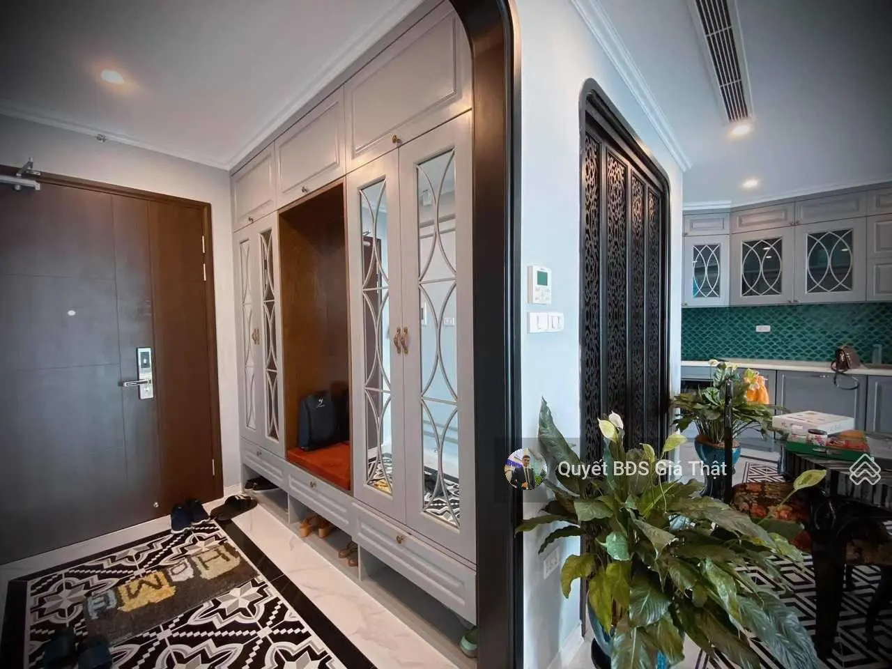 (Giá thật) chính chủ bán căn 128m2, 3 phòng ngủ + 2 vệ sinh full nội thất giá 8.2 tỷ Times Tower