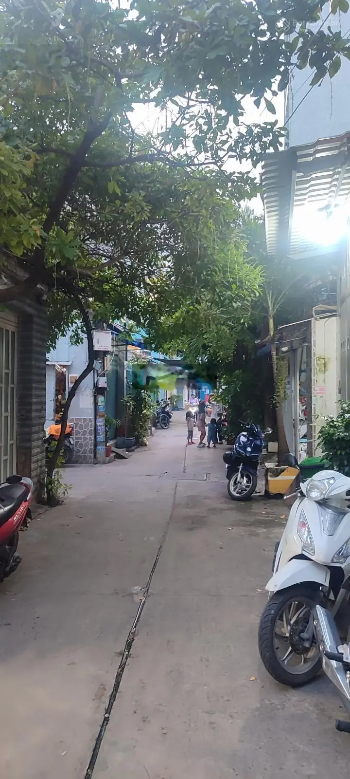 Bán nhà riêng Phường 4, Quận 8, DT 43m2, ngang 3.7m, chỉ 5.65 tỷ xây 2 tầng 2PN