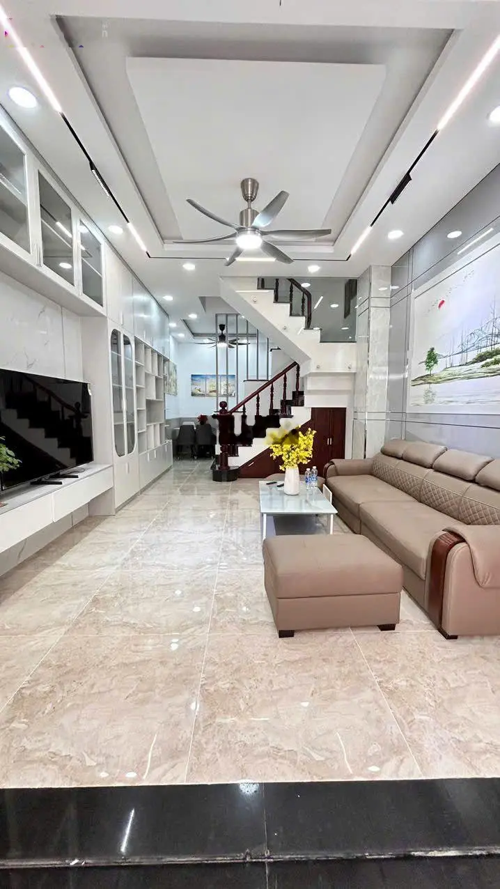 Bán gấp nhà riêng tại đường thạnh xuân 25, giá 4,95 tỷ vnd, 52 m2, full nội thất