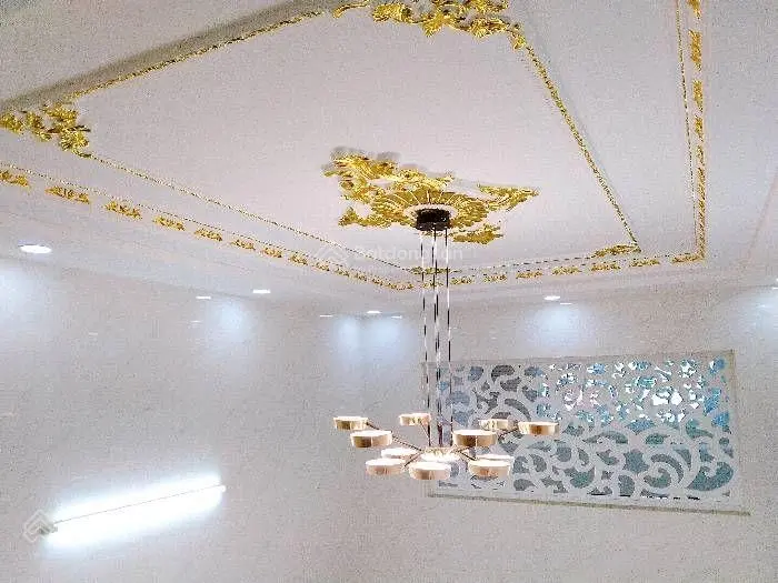 Khu vip gần Tên Lửa - 8.3 tỷ thang máy - hẻm ô tô tránh - nhà mới - 6 tầng - 7PN - 80m2 - sát MT
