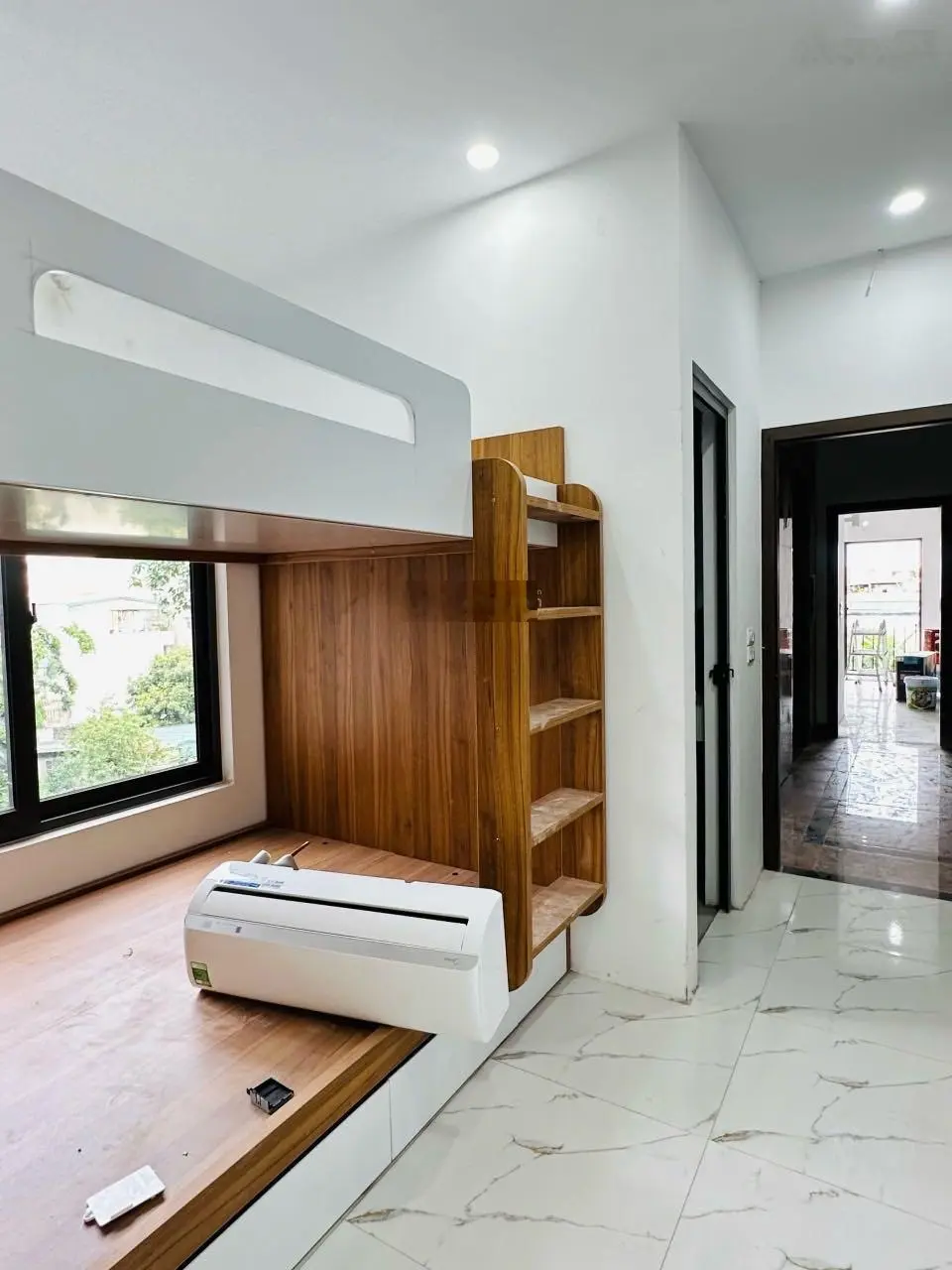 Bán CC mini - siêu phẩm dòng tiền khu vực Vĩnh Tuy - Hai Bà Trưng. 13 phòng khép kín full đồ